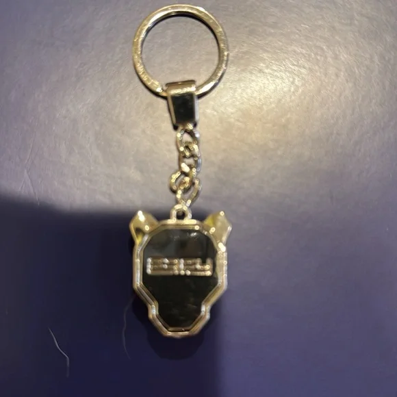 Beautiful EFFY keychain - Picture 2 of 4